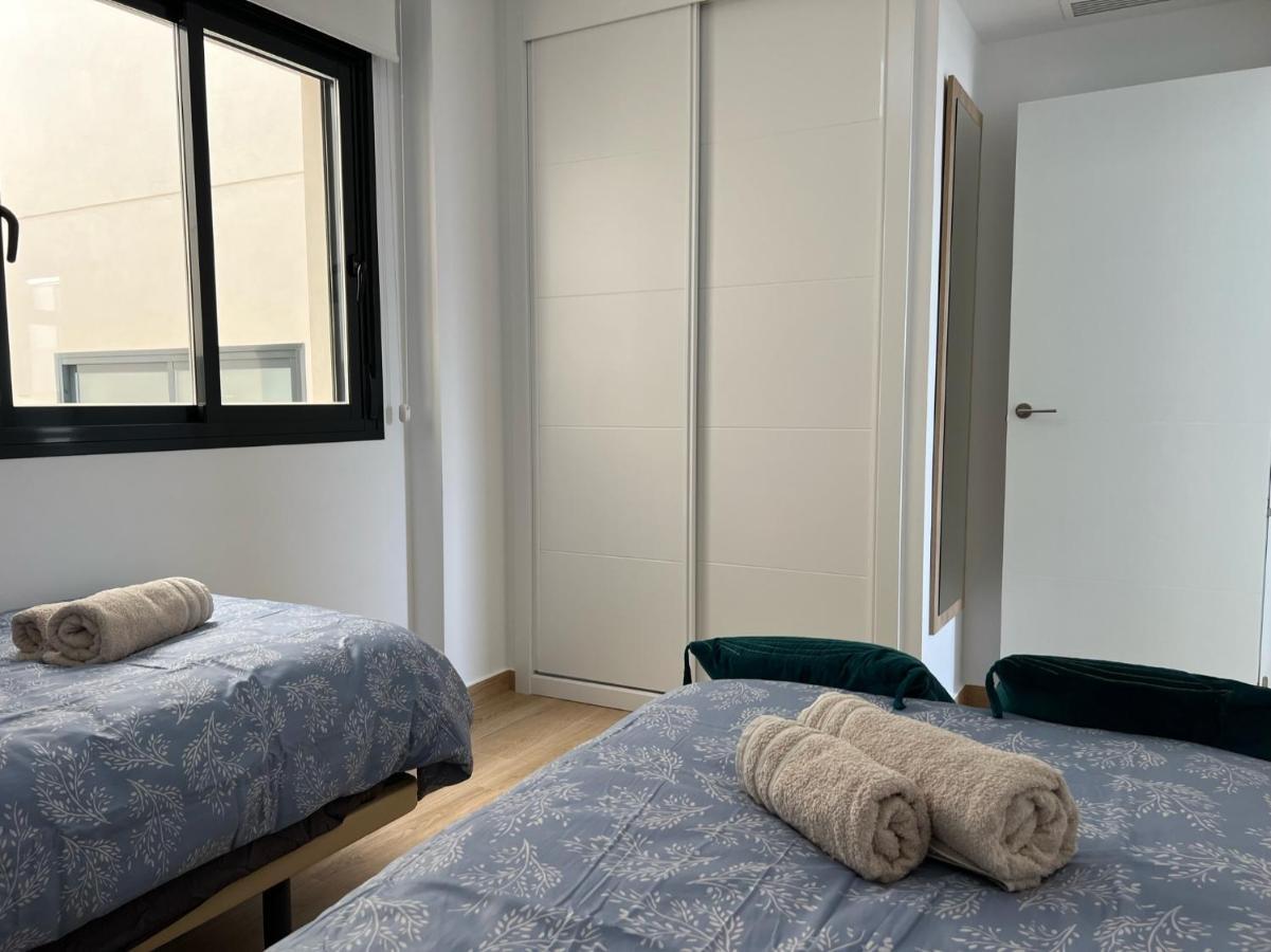 Luxurious Flat & Private Rooftop In Villamartin Orihuela Costa Dehesa de Campoamor  外观 照片