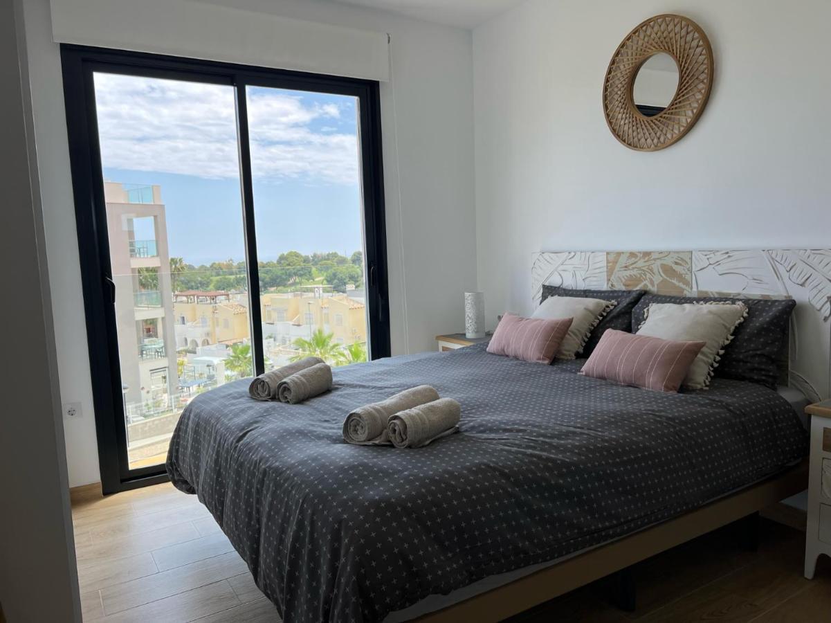 Luxurious Flat & Private Rooftop In Villamartin Orihuela Costa Dehesa de Campoamor  外观 照片