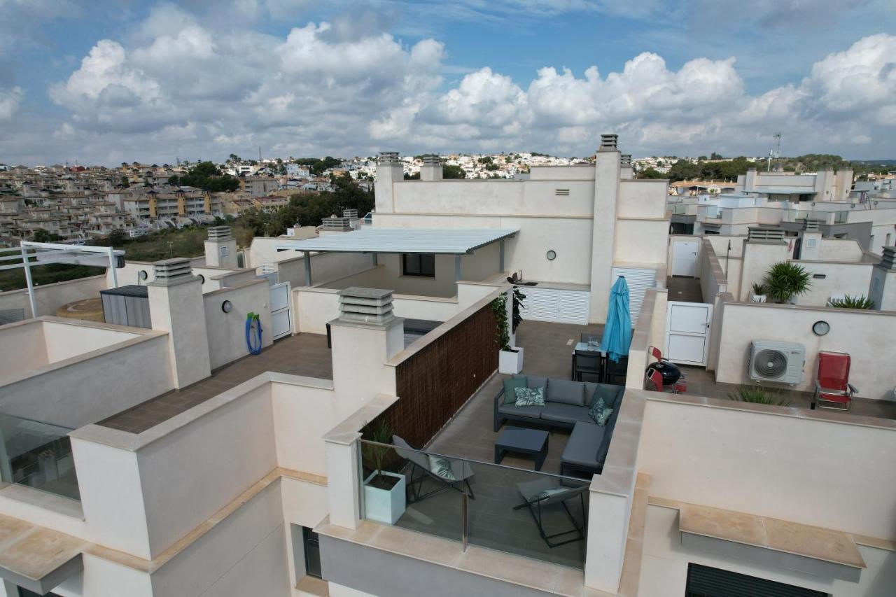 Luxurious Flat & Private Rooftop In Villamartin Orihuela Costa Dehesa de Campoamor  外观 照片